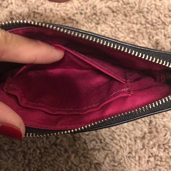 Coach wristlet - Picture 5 of 7